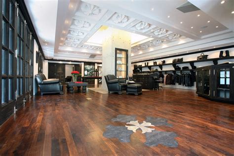 Chrome Hearts stores